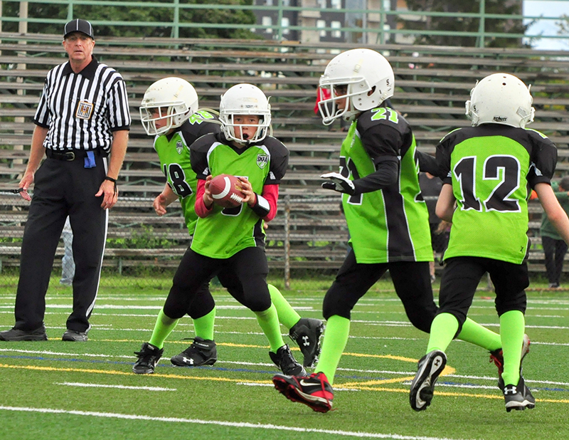 SMAA football action
