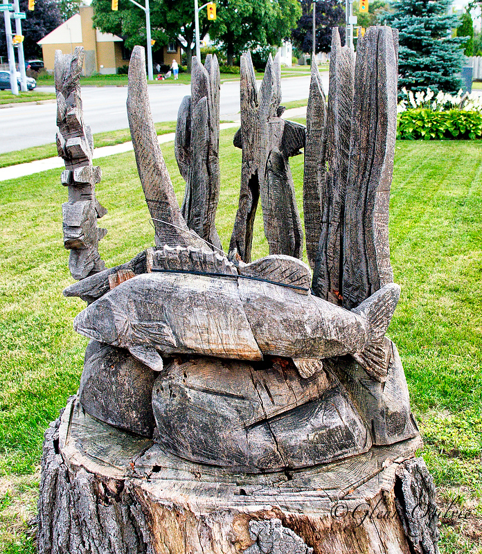 Dead tree got you stumped? Turn it into tree-mendous art