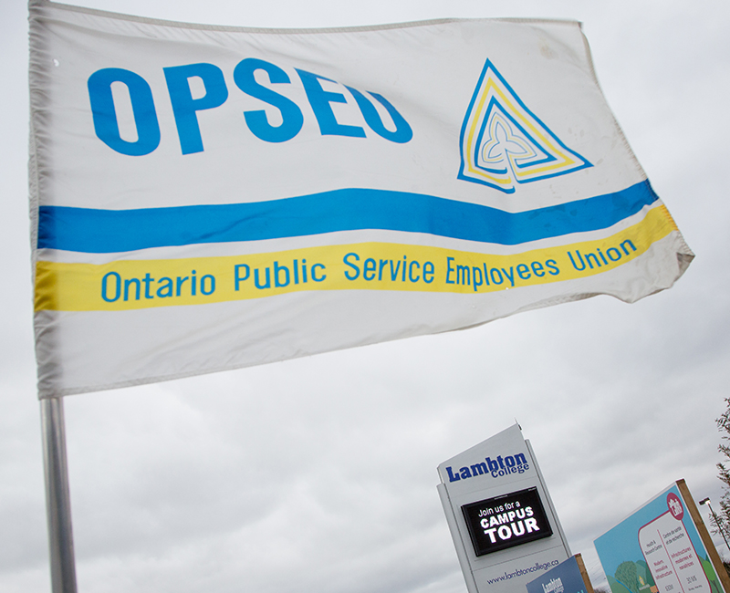 Students suing Ontario colleges over disrupted school year