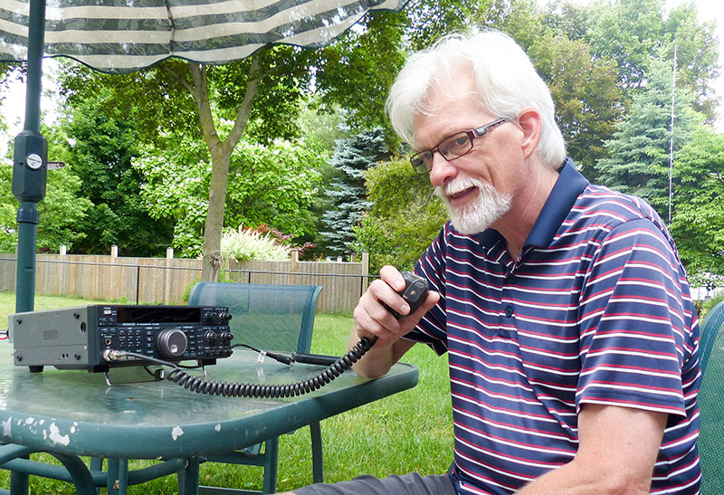 Amateur radio operators band together with regular frequency
