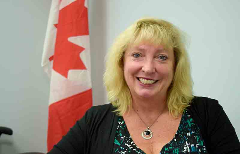 Gladu crosses the floor despite prior support for by-elections for party-switching MPs