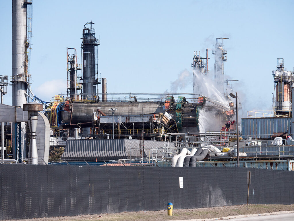 Tower collapse at Imperial Oil