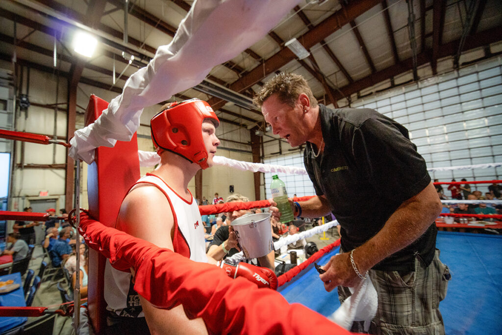 Local fighters step up at second ‘Banger in the Hanger’