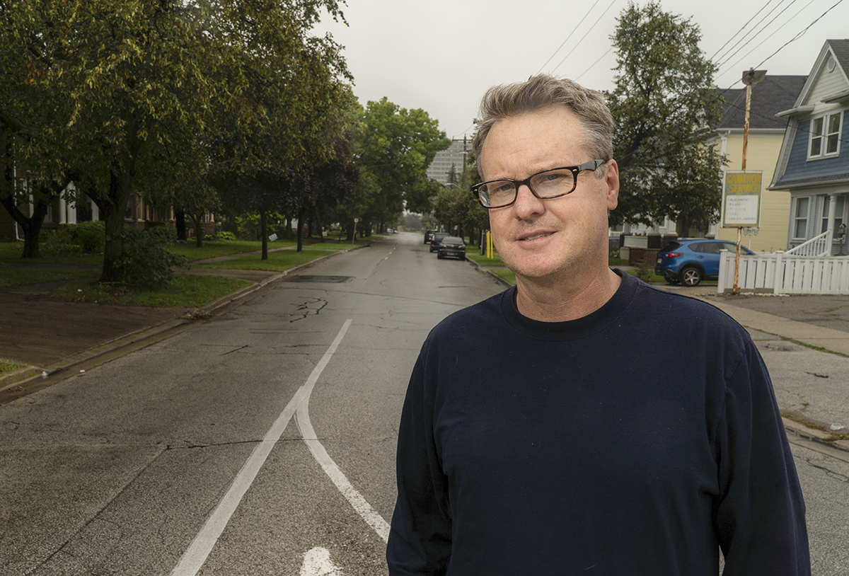 With break-ins a nightly event one neighbourhood is banding together