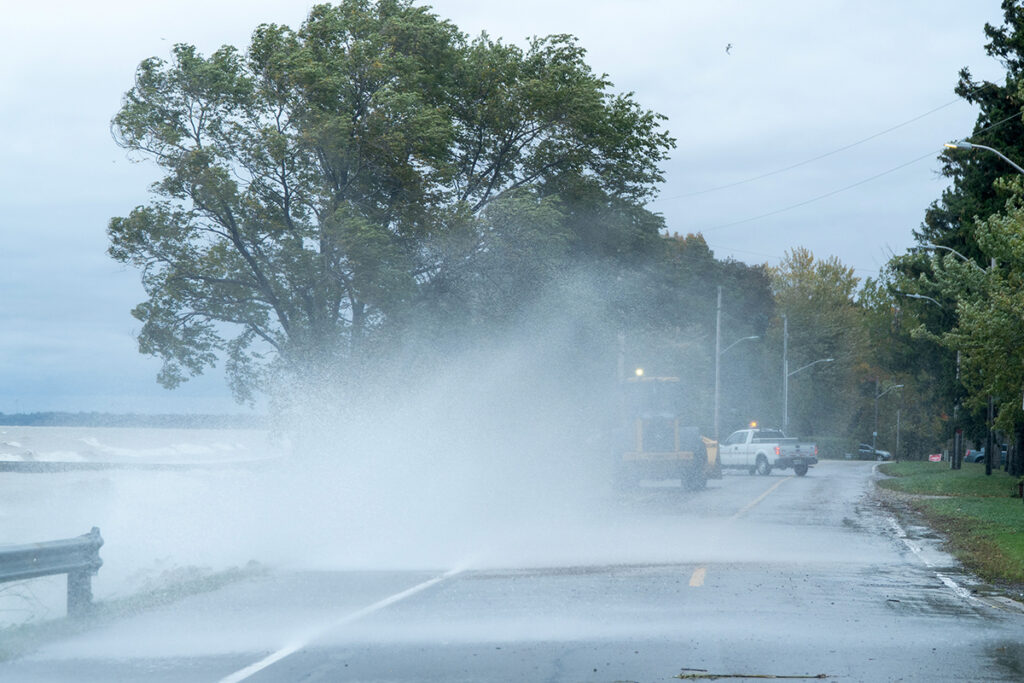 Angry Lake Huron takes another swipe at Old Lakeshore