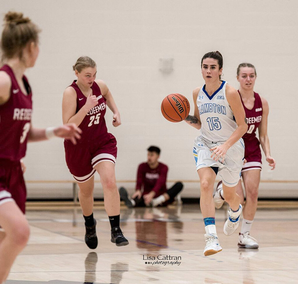 Sarnia hoopster wins national collegiate sports honour