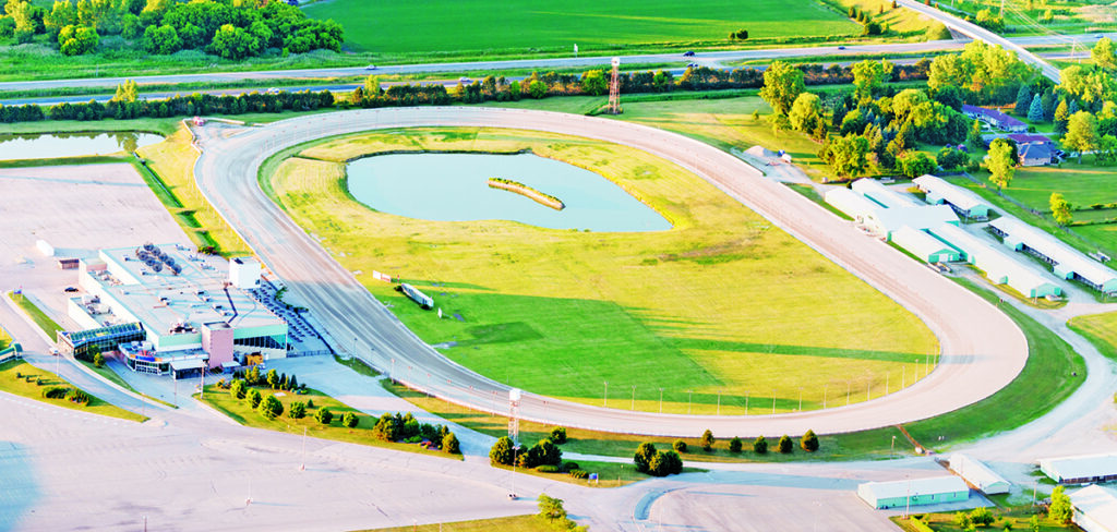 Live racing returning to Hiawatha, but without spectators