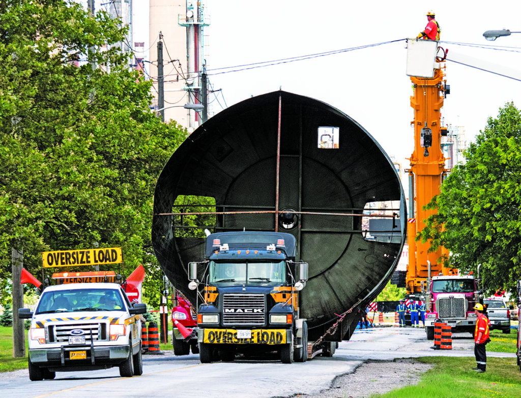 Province providing cash for oversized load corridor