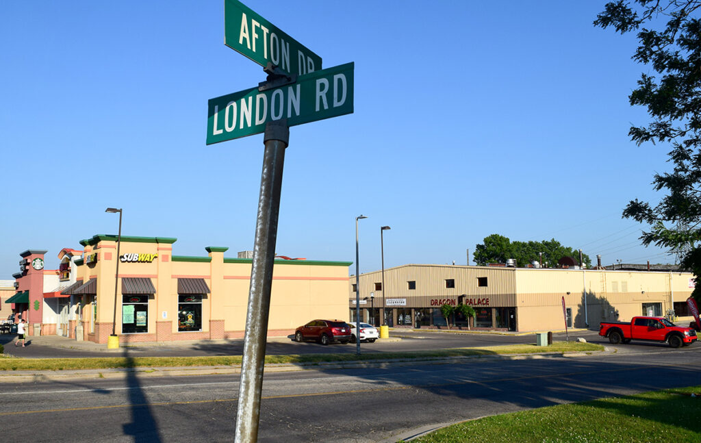 Housing residences eyed for 900 Lambton College students