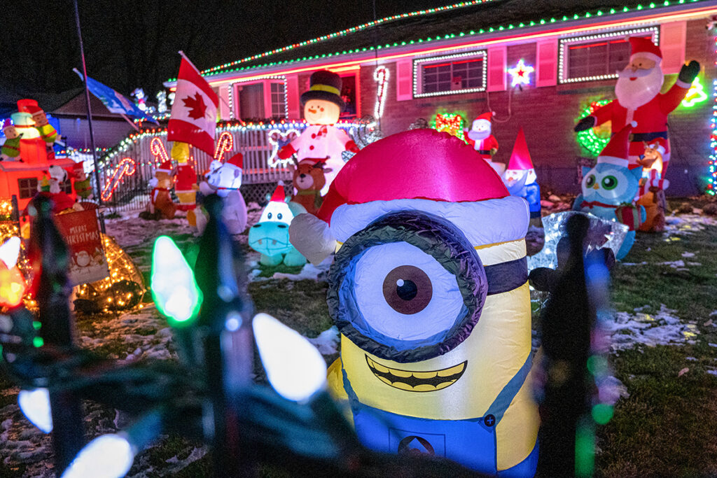 New light tours help community get holiday glow on
