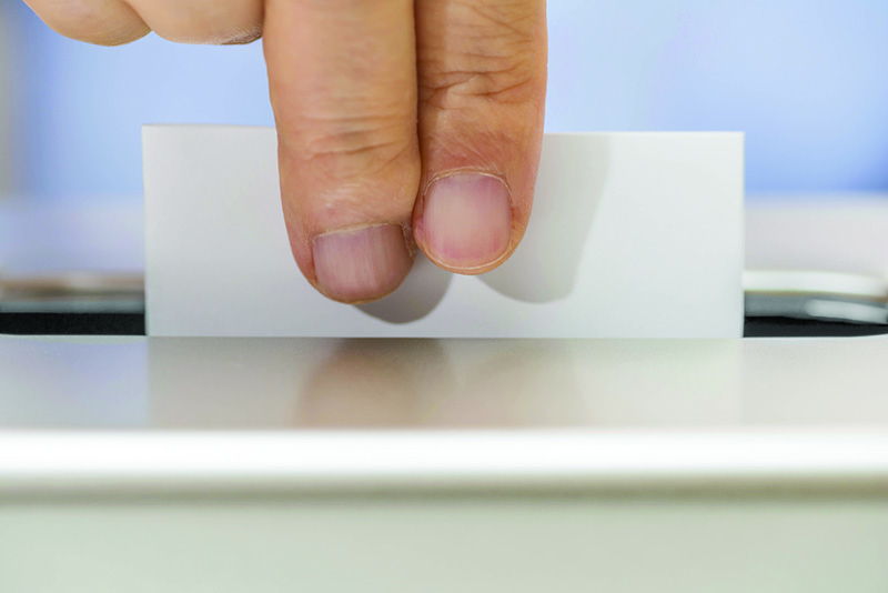 Paper ballots ditched, Sarnia will vote online in 2022