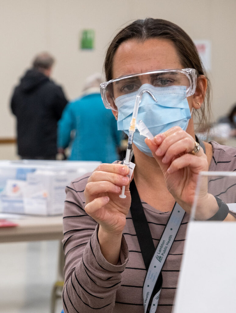 Large COVID-19 vaccination clinics are shutting down