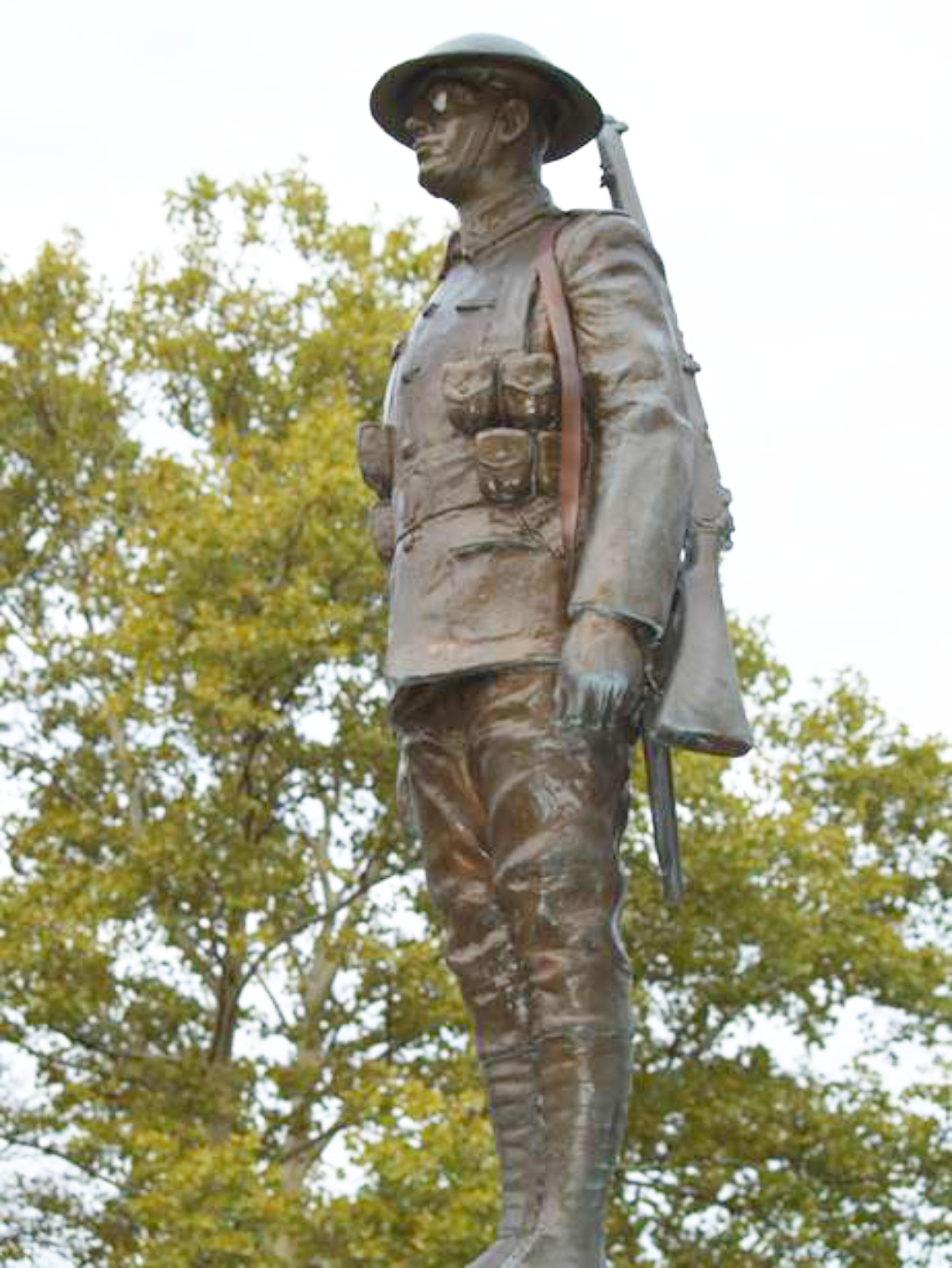 Sarnia Cenotaph vandalized