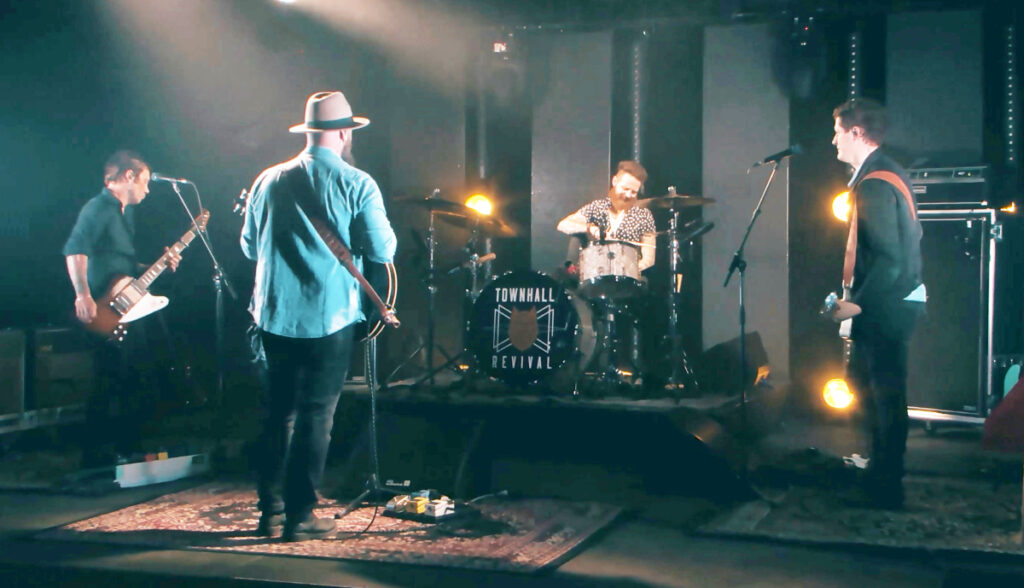Musicians begin Townhall Revival with a new Back Porch