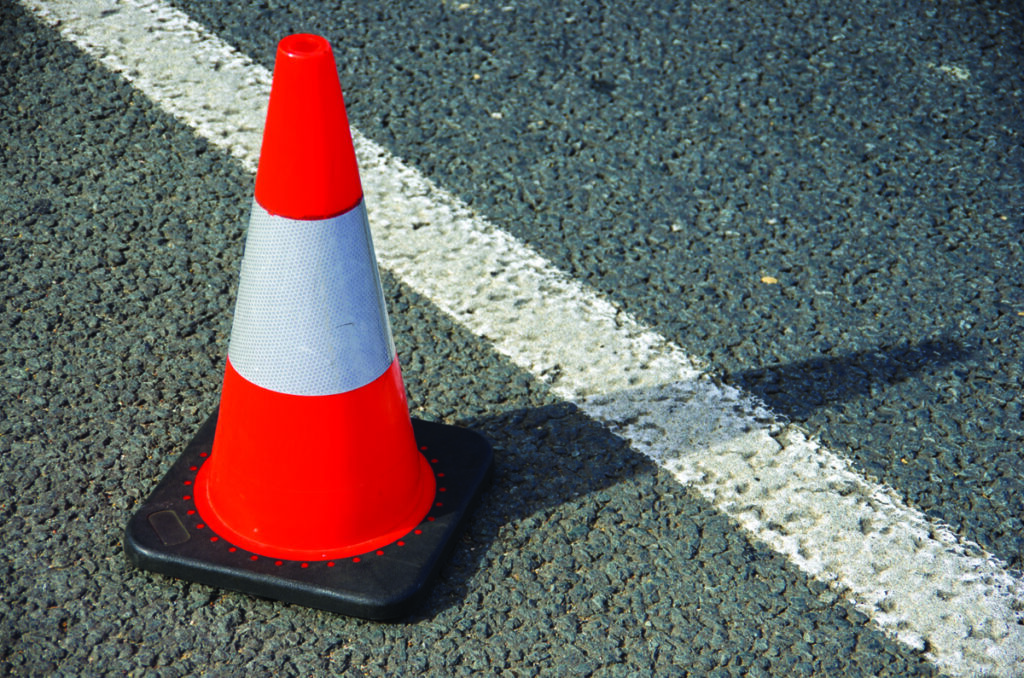 City bans street parking on Lakeshore Road