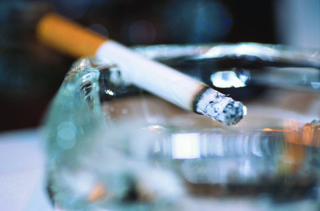 Free stop-smoking program available to the public