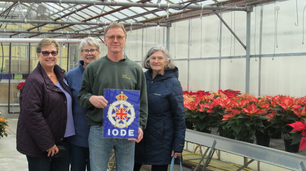 Sarnia IODE chapter raises funds through annual Praill’s Greenhouses event