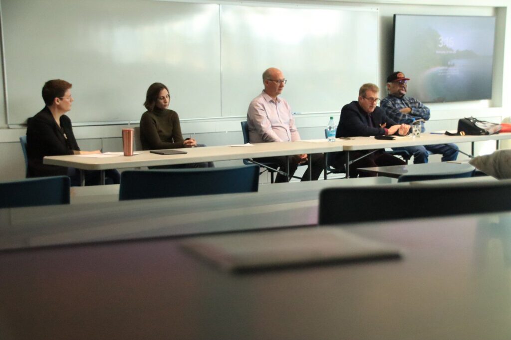 Panel takes deep dive into patriotism