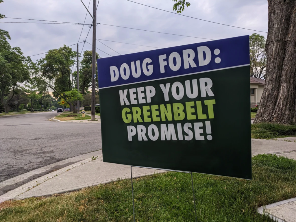 Parallel crises: Ontario losing biodiversity as new federal climate targets disappoint