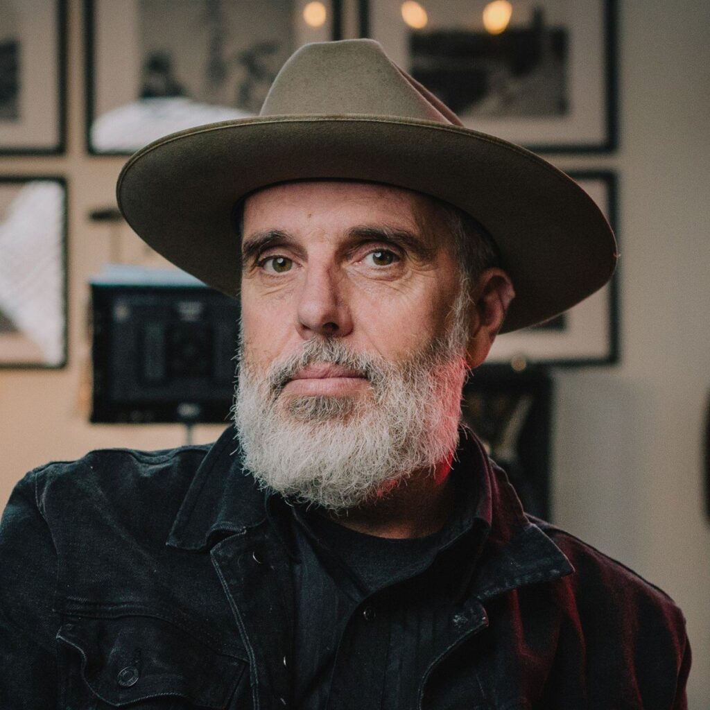 Award-winning folk artist John Wort Hannam coming to Refined Fool Sarnia on May 1