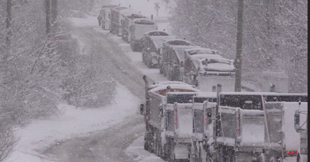 Ontario salt shortage puts pressure on winter road maintenance in Sarnia