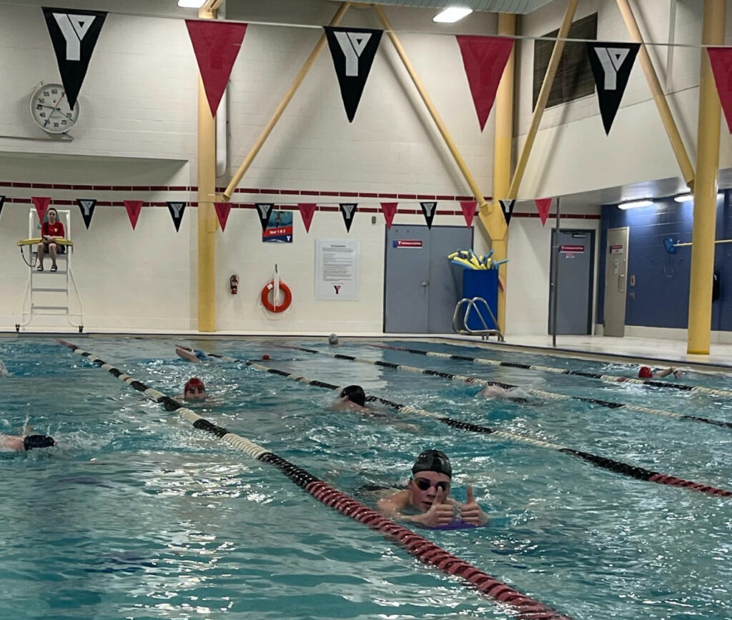 Sarnia Rapids makes a splash in swim-a-thon fundraiser
