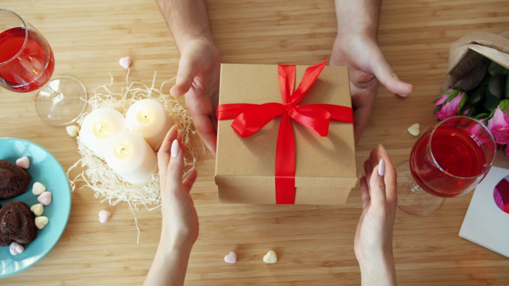 Local Secret Santa program returns, boosting cheer and local businesses