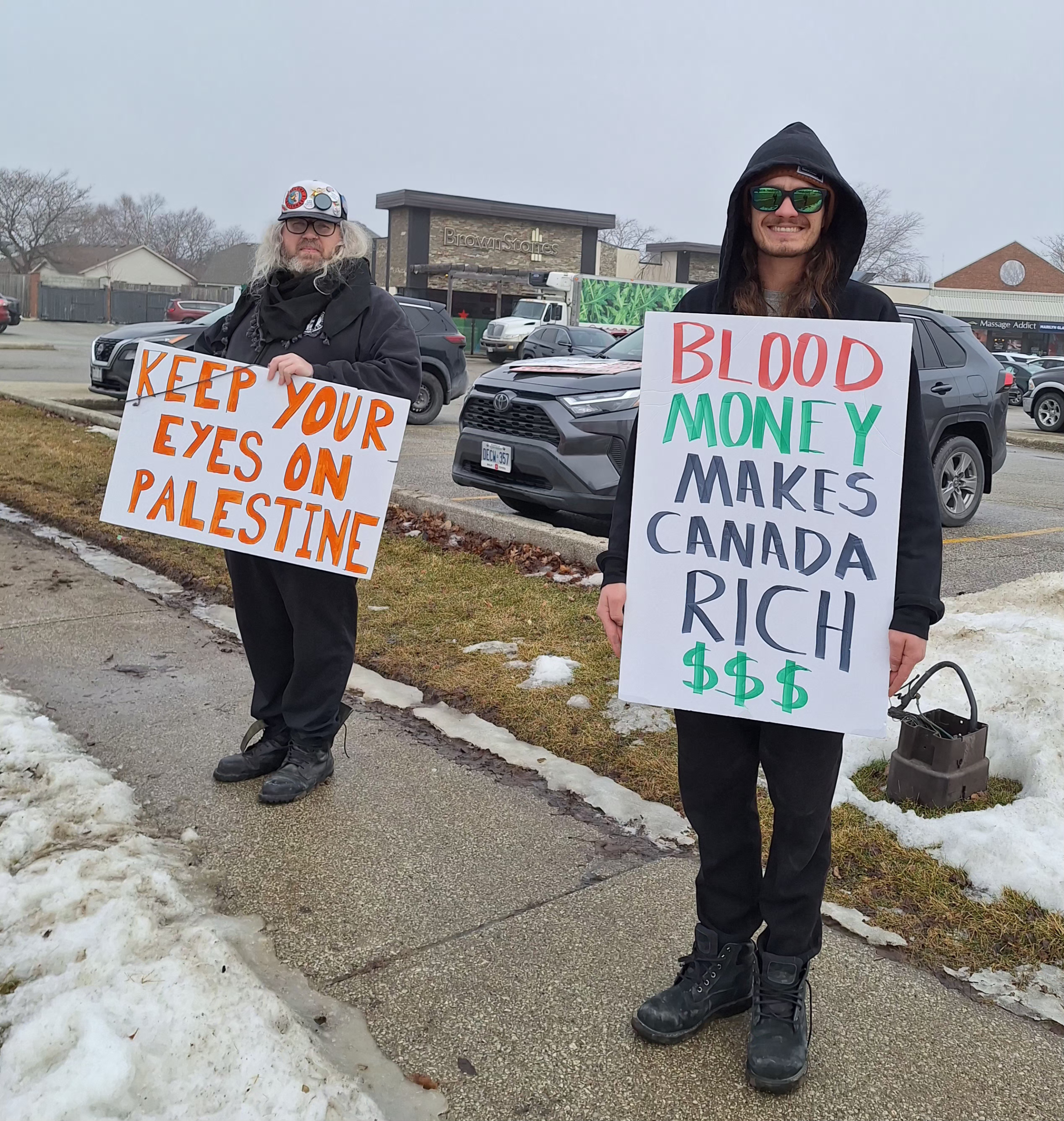 Local protesters target MP Gladu’s Office in national arms embargo push