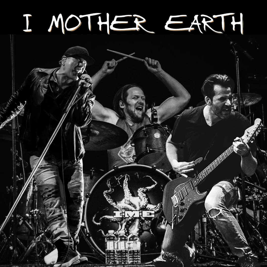 I Mother Earth performing, in the publicity image supplied by Imperial Theatre.