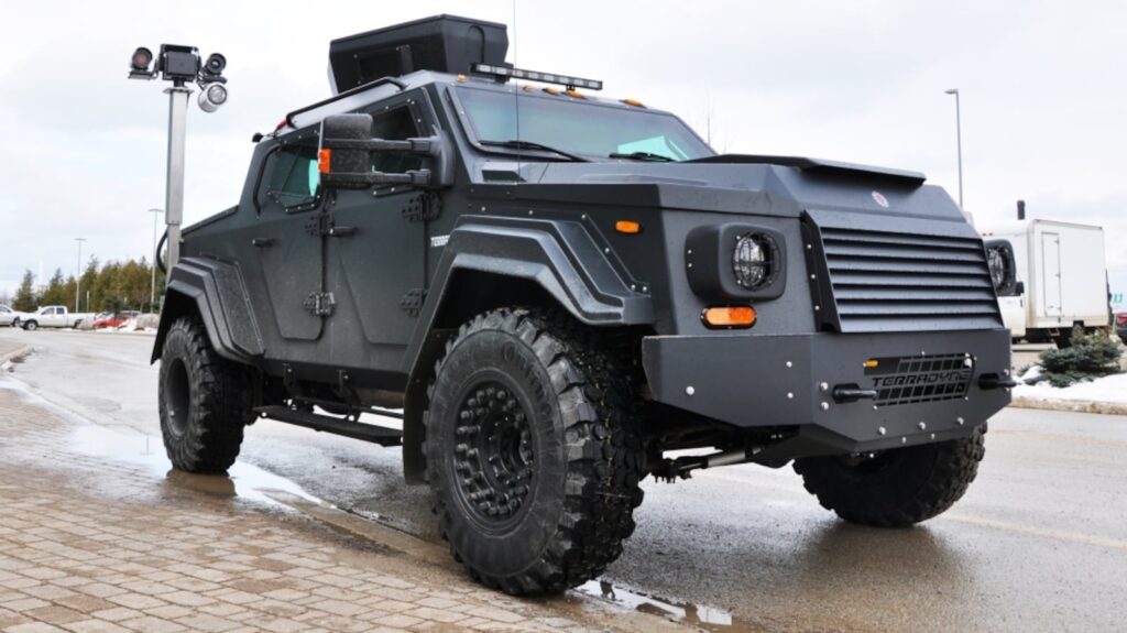 Sarnia police to acquire 13-year-old armoured vehicle from Bruce Nuclear