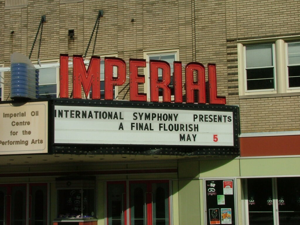 Theatre Sarnia opens the stage to newcomers with free workshops